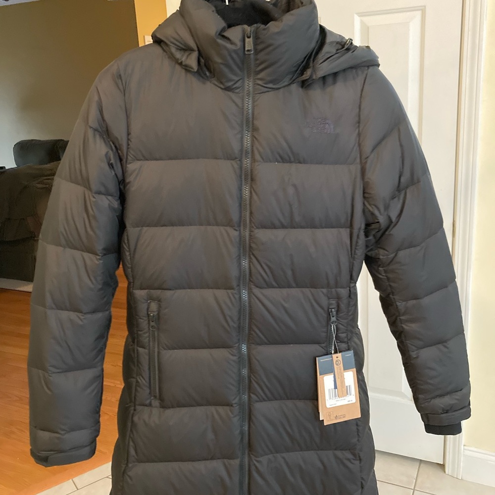 North Face Metro Parka 3 never worn!